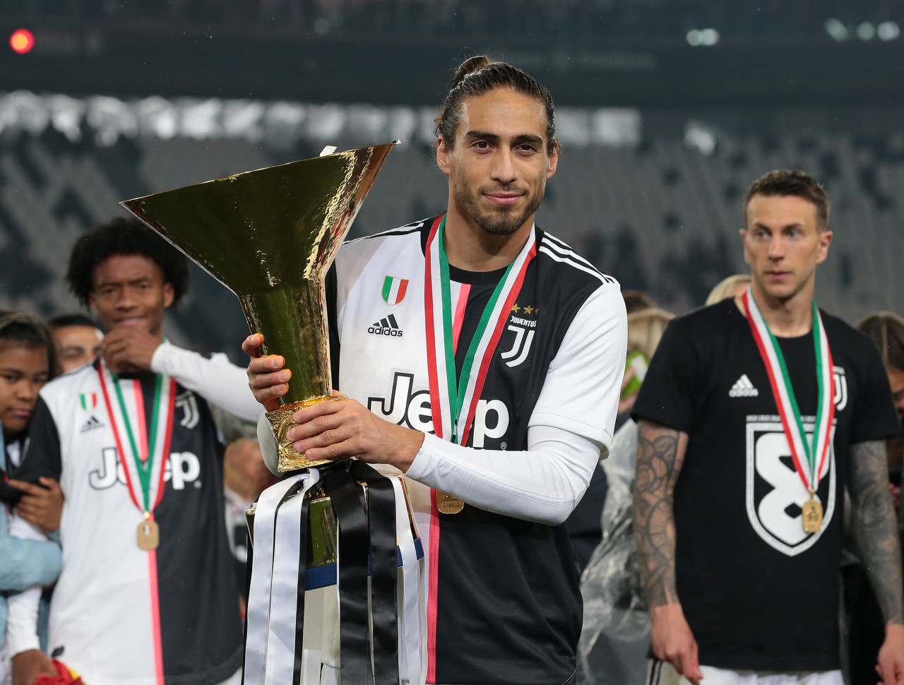 东契奇自领到第15T后场均38.2分 净效率从+3.2 提升至+17.2