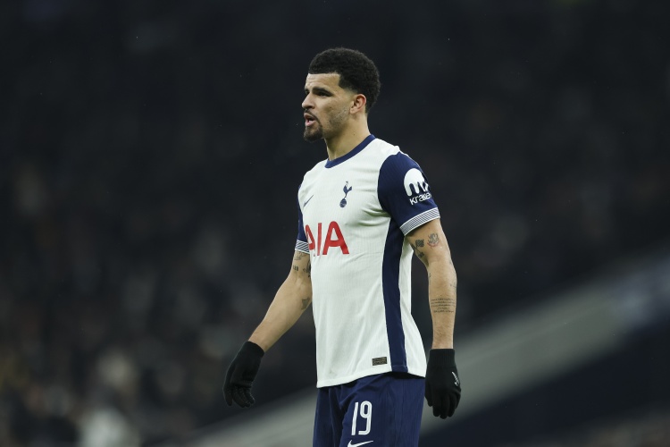 半场-热刺1-0马竞 卢克曼进球被吹穆阿尼头槌破僵维卡里奥献神扑