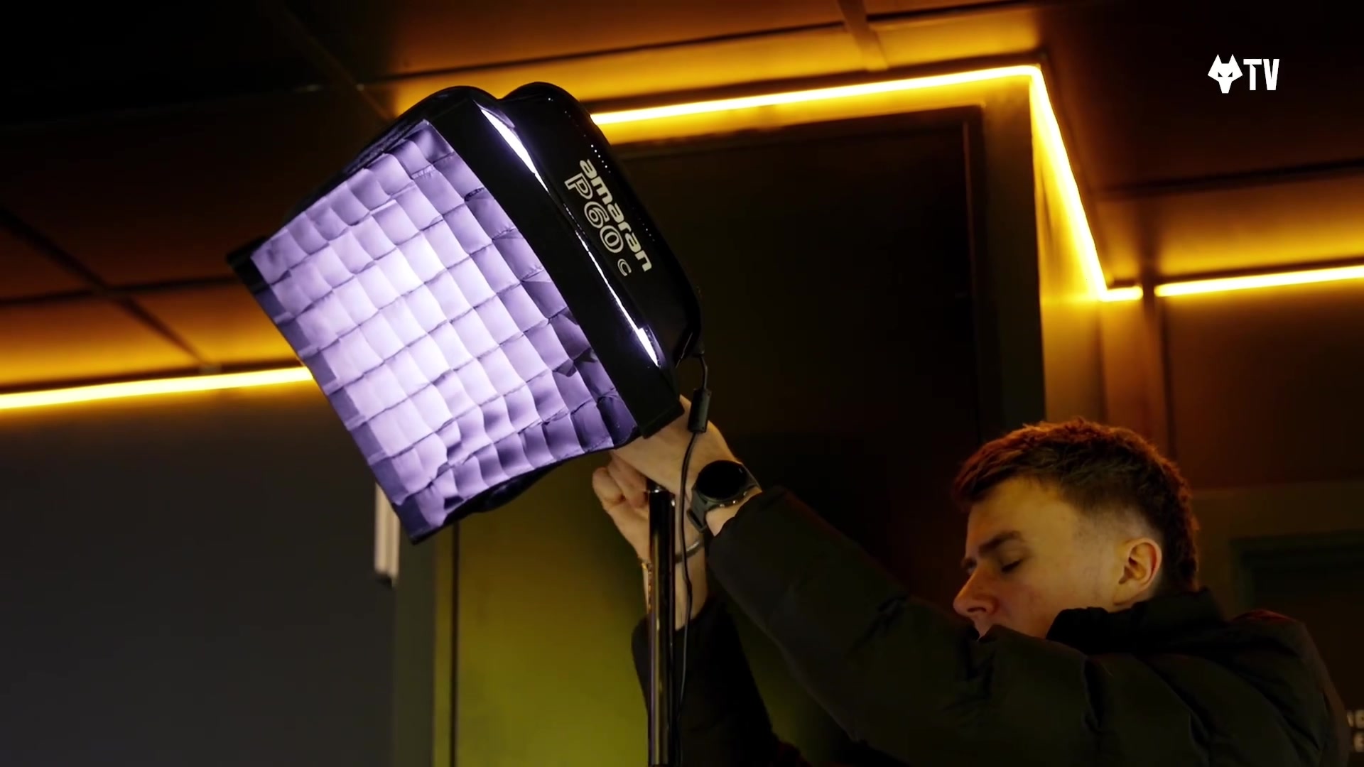 半场-热刺1-0马竞 卢克曼进球被吹穆阿尼头槌破僵维卡里奥献神扑